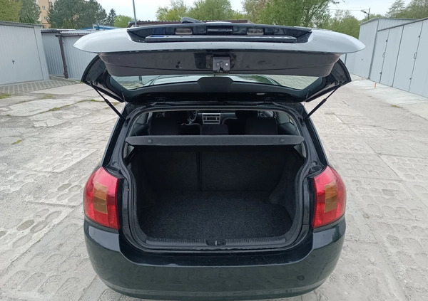 Toyota Corolla cena 7000 przebieg: 223000, rok produkcji 2003 z Bychawa małe 22